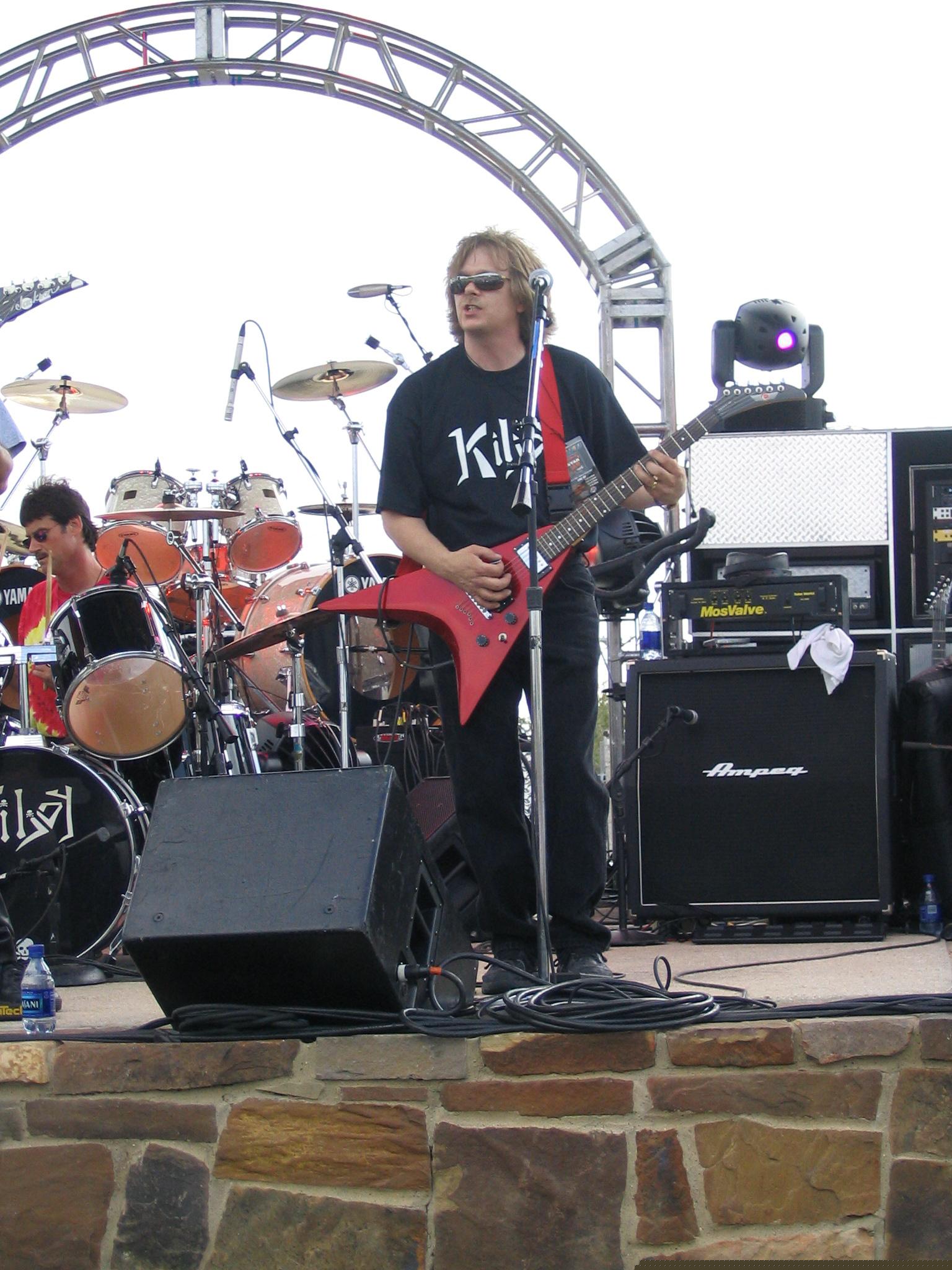 kevi b.s.j. 2004.jpg